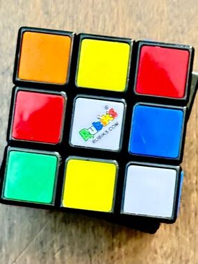 Rubik’s 3x3 Cube Puzzle Classic Twist Brain Teaser Game Toy Pre-Owned